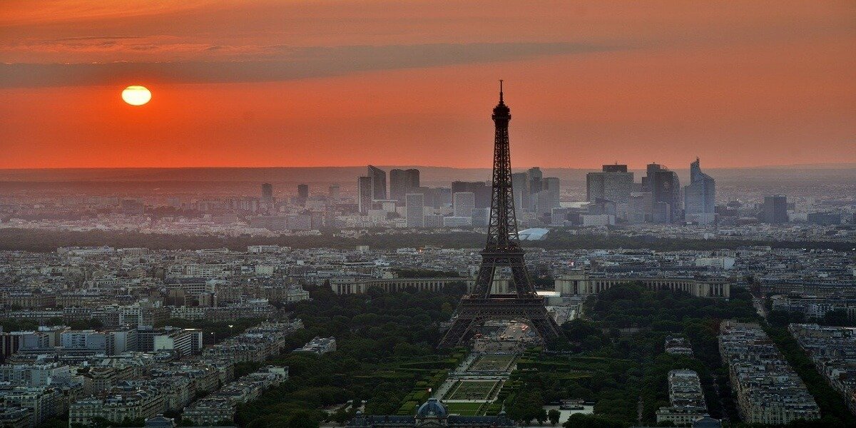 Top 10 Biggest Airports in France