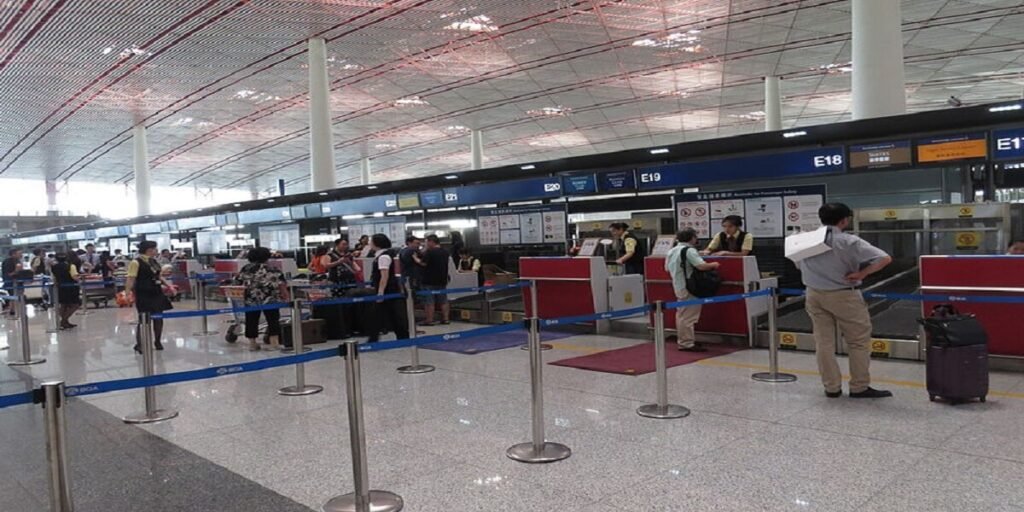 Singapore Airlines Check-in Counter