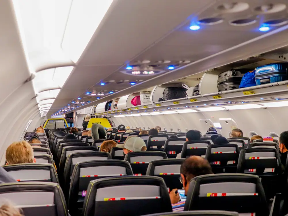 AirPolicyGuide-is spirit a good airline