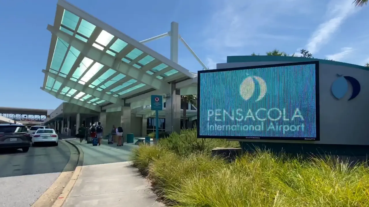 Silver Airways PNS Terminal – Pensacola International Airport