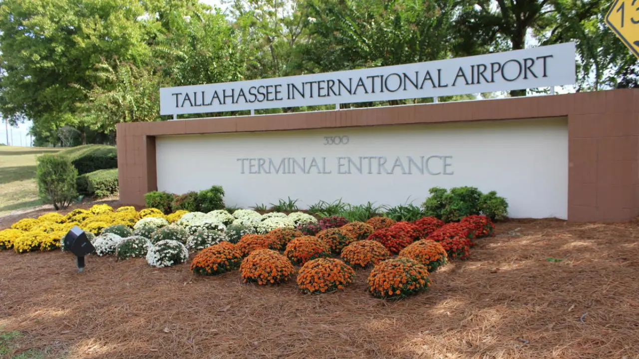 Silver Airways TLH Terminal – Tallahassee International Airport